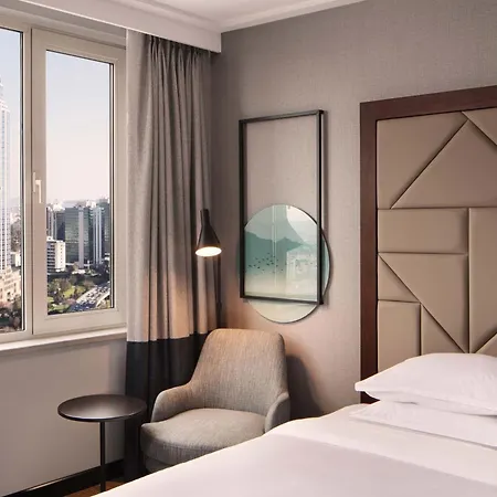 Sheraton Levent Szálloda 5*