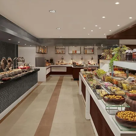 Sheraton Levent Szálloda